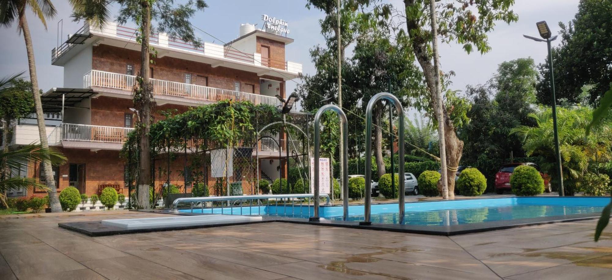 Dolphin Enclave Service Studio Apartments Kalpetta Εξωτερικό φωτογραφία