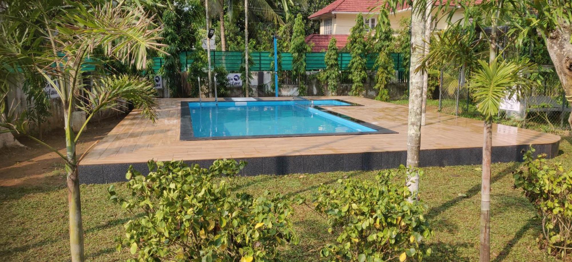 Dolphin Enclave Service Studio Apartments Kalpetta Εξωτερικό φωτογραφία